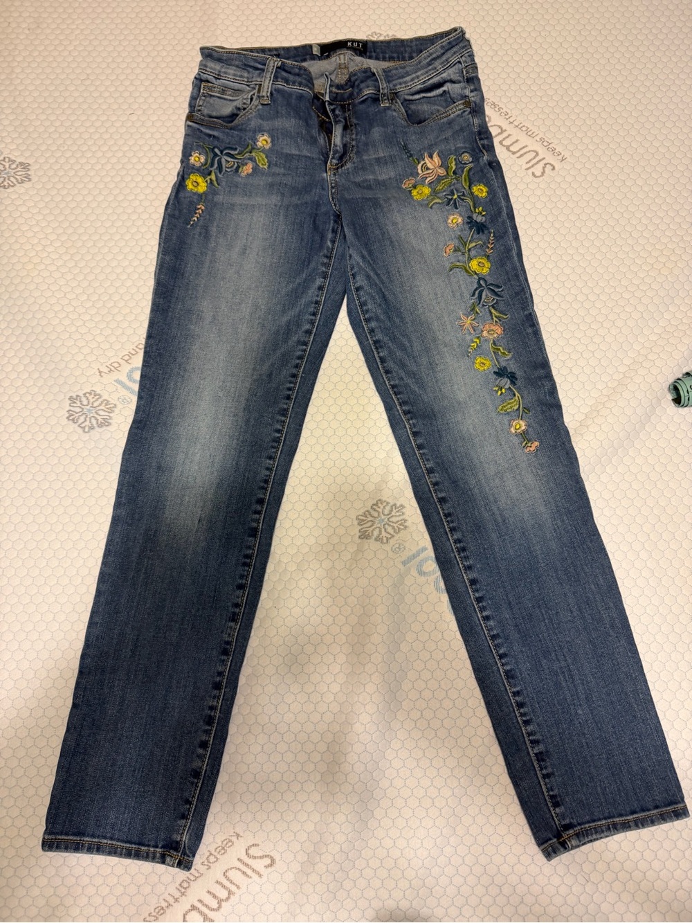 Kut from the Kloth Blue Skinny Jeans with Floral Embroidery bin5